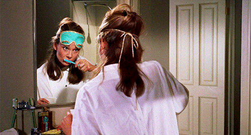 stanleyskubrick:  Breakfast at Tiffany’s (1961) dir. Blake Edwards