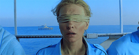 cosima-324b21-niehaus:  Cate Blanchett as Jane Winslett-Richardson in The Life Aquatic