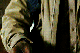 walkerswhowalk:  The three things Morgan put down in the church in 5.08 and where