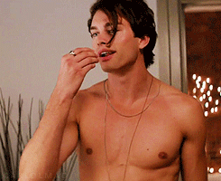 cinemagaygifs:  Pierson Fode -   Naomi and Ely’s No Kiss List    