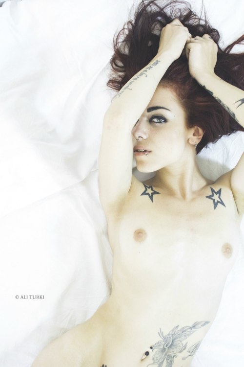 tattedbeautues: Ladyviolet Suicide