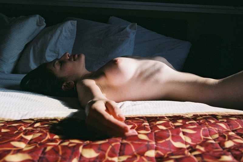 artisticallynaked:  soamused:  &ldquo;Kate&rdquo; © April-lea Hutchinson