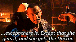 who-lligan:  “What Russell did that was so brilliant was make the companion our way into the story. And the companion was Rose.” -Neil Gaiman, The Doctors Revisited - The Ninth Doctor 