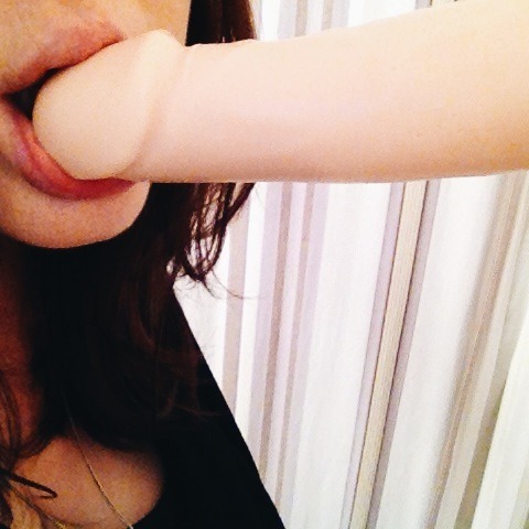 bruisedbbygirl:  as requested, here are some deepthroat photos, the toy is 7.5”