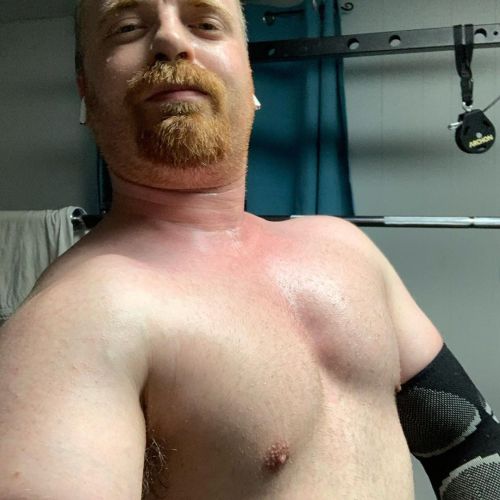 https://64.media.tumblr.com/f56f2021d459ddb22ffb7ed4a9c0b772/4834aba0f9109d9d-2c/s500x750/c6f5941e32b0d1166408f2b5c634cc9f09e495a5.jpg