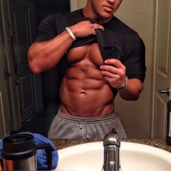 drwannabe:  Nate Murphy 