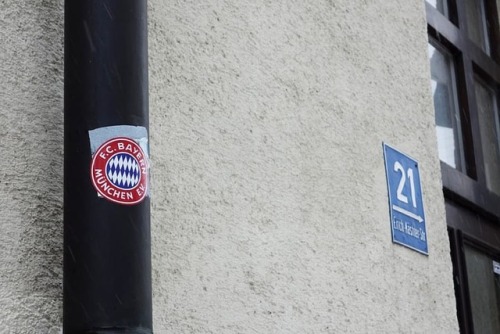 #erichkaestnerstr #munich #minga #münchen #muenchen #bavaria #bayern #zefix #stickersofmunich #propa