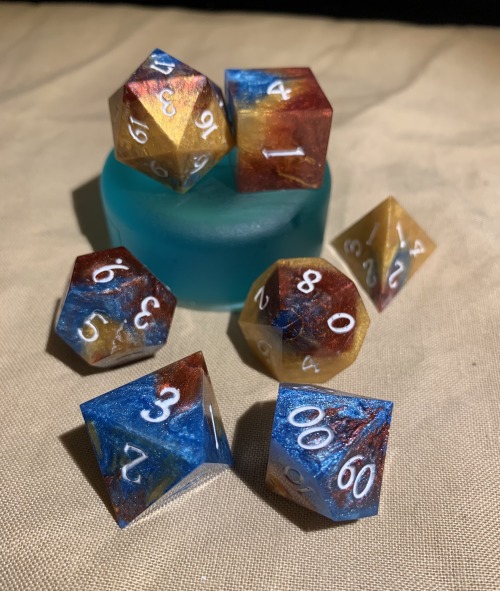 hazoret:Two more dice sets up for sale! Meridian and Horsehead Nebula are now in my etsy store! Only