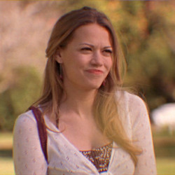 Bethany Joy Lenz  D5fd5ae499eba9eabe60d7045db47e864e757cdf