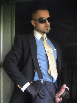 randydave69:  Suit and tie and leather too? Thank you SIR! Check out my blog for more hot stuff! http://randydave69.tumblr.com/ http://randydave69.tumblr.com/archive