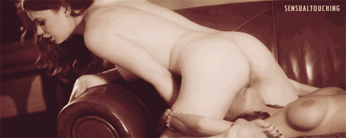 lesbianpornmaniacs:  Lesbians on Live Cam : http://is.gd/E8H6He