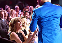 vikander:  Taylor Swift reacts to winning the Best Lyrics award for ‘Blank Space’ with singer Justin Timberlake in the audience during the 2015 iHeartRadio Music Awards which broadcasted live on NBC from The Shrine Auditorium on March 29, 2015 in