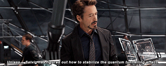 falling-red-petals:  This is one of my favorite scenes in the movie because it’s