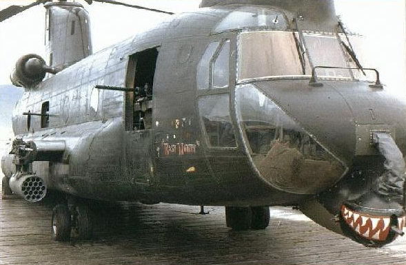 enrique262:  Boeing ACH-47A “Guns A Go-Go“ experimental gunship helicopter. 