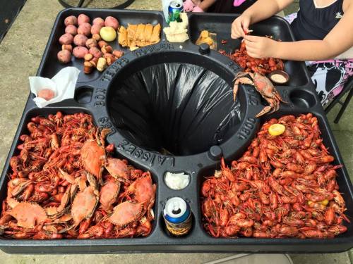 Now thats my kind of lunch tray!