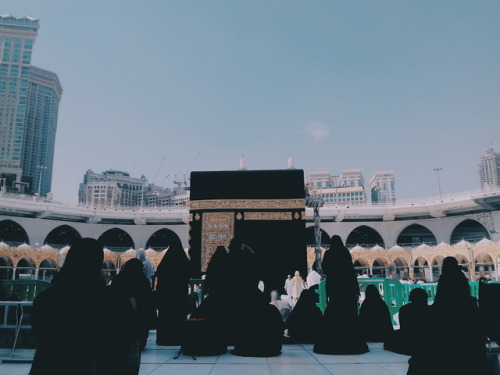 aliyahmohamadpahli20:masjid haram in mecca, saudi arabia♥