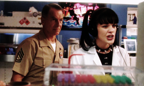 See No Evil &ndash; NCIS 02x01Leroy Jethro Gibbs &amp; Abby Sciuto