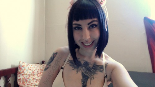bevgodsgirls:  Abe keeps trying to help. Shooting for the private blog today. 