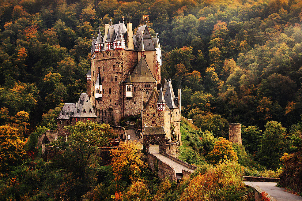 liebesdeutschland:  Burg Eltz Wierschem (Rheinland-Pfalz) 