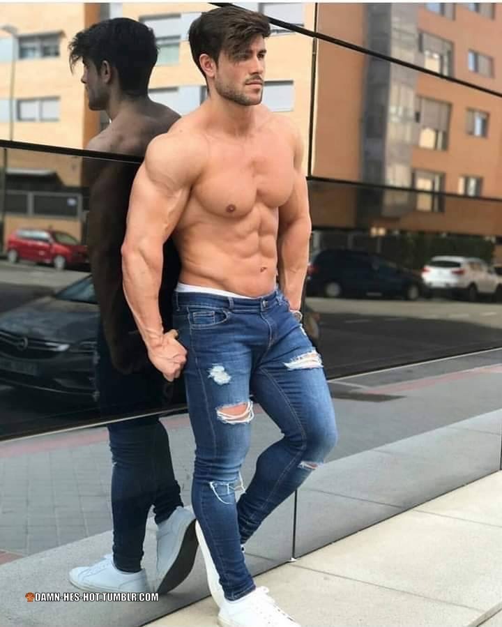 damn, he's hot! — DAMN HE’S HOT! Follow for daily pics of hot men...