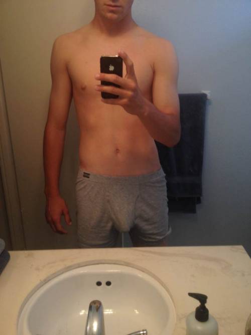 nakedguysfromkik:  Cute, again