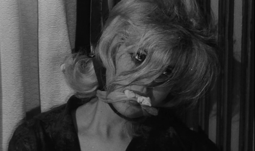 gentlemankidnapper:Monique Hennessy in the French Movie Le Doulos aka The Finger Man
