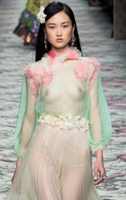 mariah-do-not-care-y:    Gucci SS16   