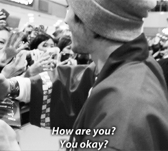 gay4zayn:  Life at home was my dad, mum and my three sisters.You could say I had