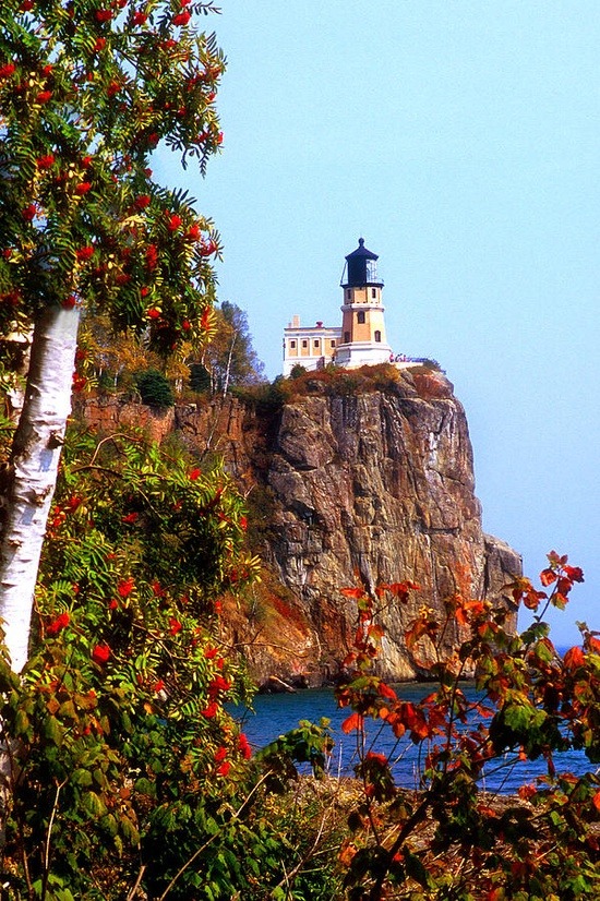 americana-plus:
“ travel-lusting:
“ Split Rock Lighthouse, Minnesota
” ”