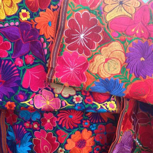 Loving the fabric#sairahunjan #thegirlwiththegoldenneedle #gypsydevi #embroidery #mexico #tulum