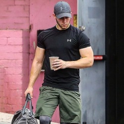 hot hunk nick jonas