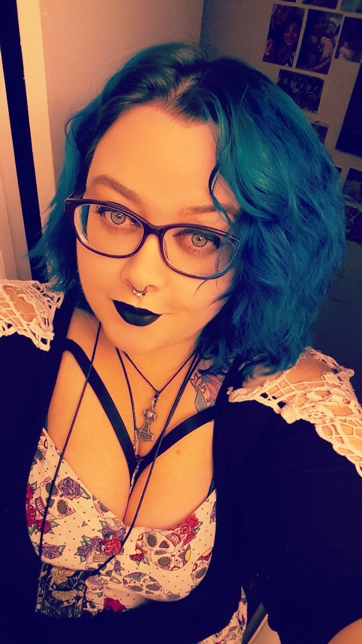 suicideangelkitten:  Got to see the new insidious movie tonight!  I have never seen