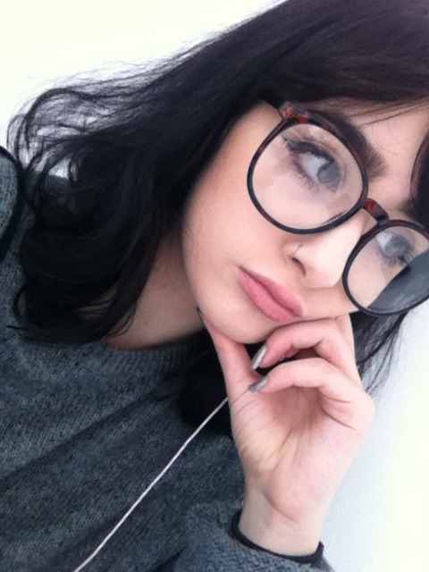 elderfl0wer:  the weather is turning slightly colder which means i can wear sweaters