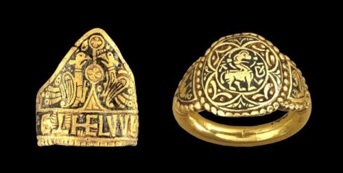 theancientwayoflife:~ Pair of royal finger rings. Date: A.D. 828-858 Place of origin: Laverstoc