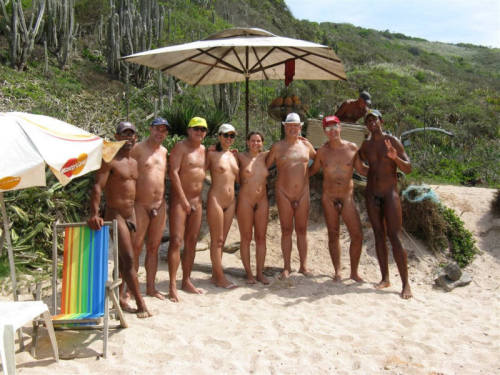 nudismo-naturismo:  #fkk#nude#naked#sunbath#sunbathing#naturist#nudist