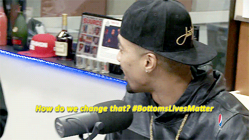 leplastiquedick:  so-not-the-norm:  husssel:  The True Gay Icon  Lmfao Charlamagne