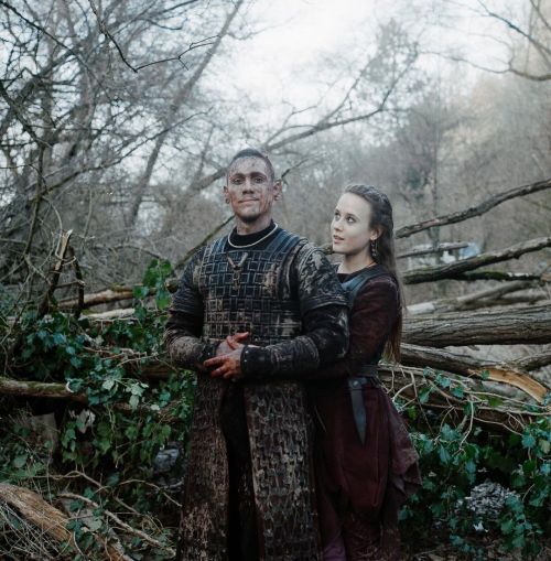 princessofwessex:Stiorra &amp; Sigtryggr - S5 they look SO good!