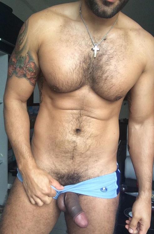 guystufilike:  So sexy