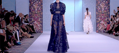 evermore-fashion:Ralph & Russo Fall 2016 Haute Couture Collection
