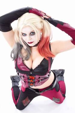 love-cosplaygirls: Honor Lychee as Harley Quinn