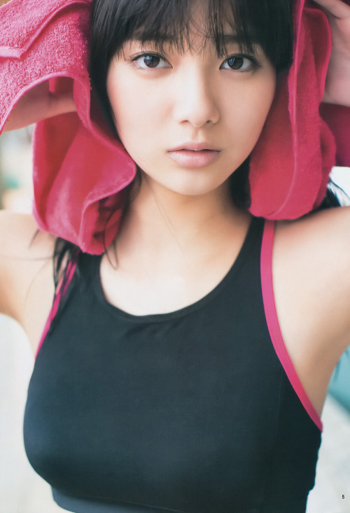 yoimachi:  新川優愛 