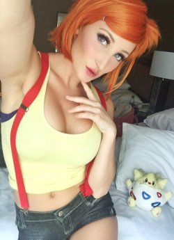 sexy-cosplay-scroll:  Holly Wolf (Misty)