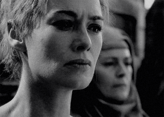 facinaoris:  i am cersei of house lannister, a lion of the rock, the rightful queen