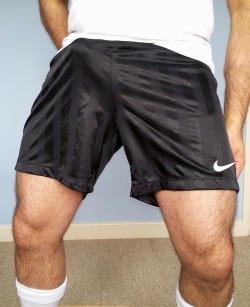 bulge-xlbigdick:  #hardon shorts                                         http://bulge.xlbigdick.com/  Hot