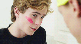 punchmelouis:isak “what the fuck is happening” valtersen