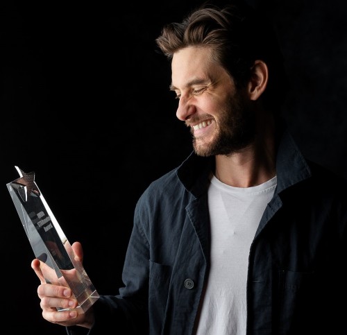 zaniesnfools:Ben Barnes wins IMDB’s STARmeter Award for Shadow and Bone (2021)