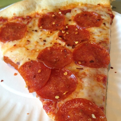 everybody-loves-to-eat:  Pepperoni Pizza at Mesa Pizza By The Slice in Minneapolis , MN      