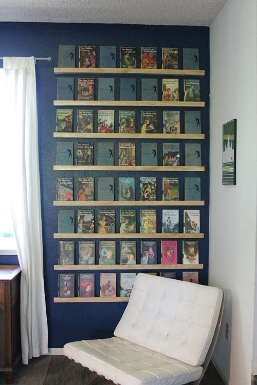 readbeforeyouwrite:a-kind-of-library:myimaginarybrooklyn:{Someone’s prized Nancy Drew collection, pr