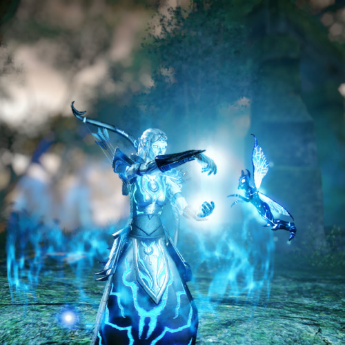 Titania Fayre, PC/EUThe new Blue Shock Nixad. Not the kind of pet I expected to get for this aesthet