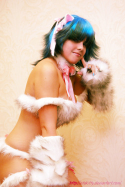 kosplaykitten:  Kitty cosplay by otakittyLook